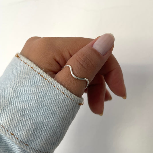 Anel onda minimalist