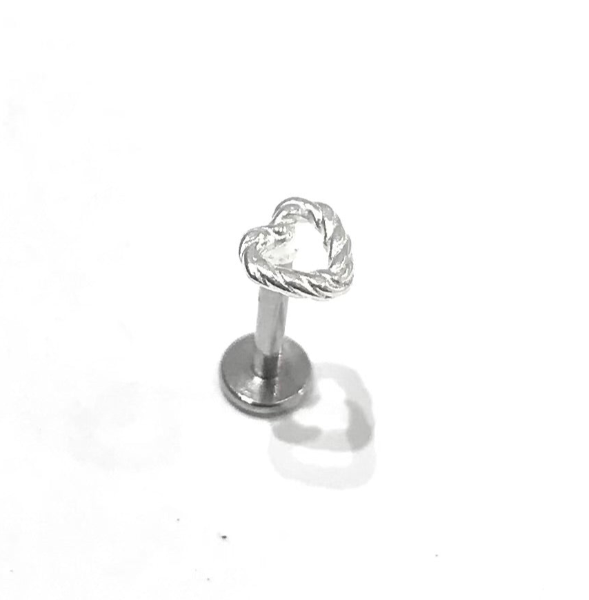 Piercing coração torcido