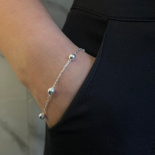 Pulseira de bolinhas