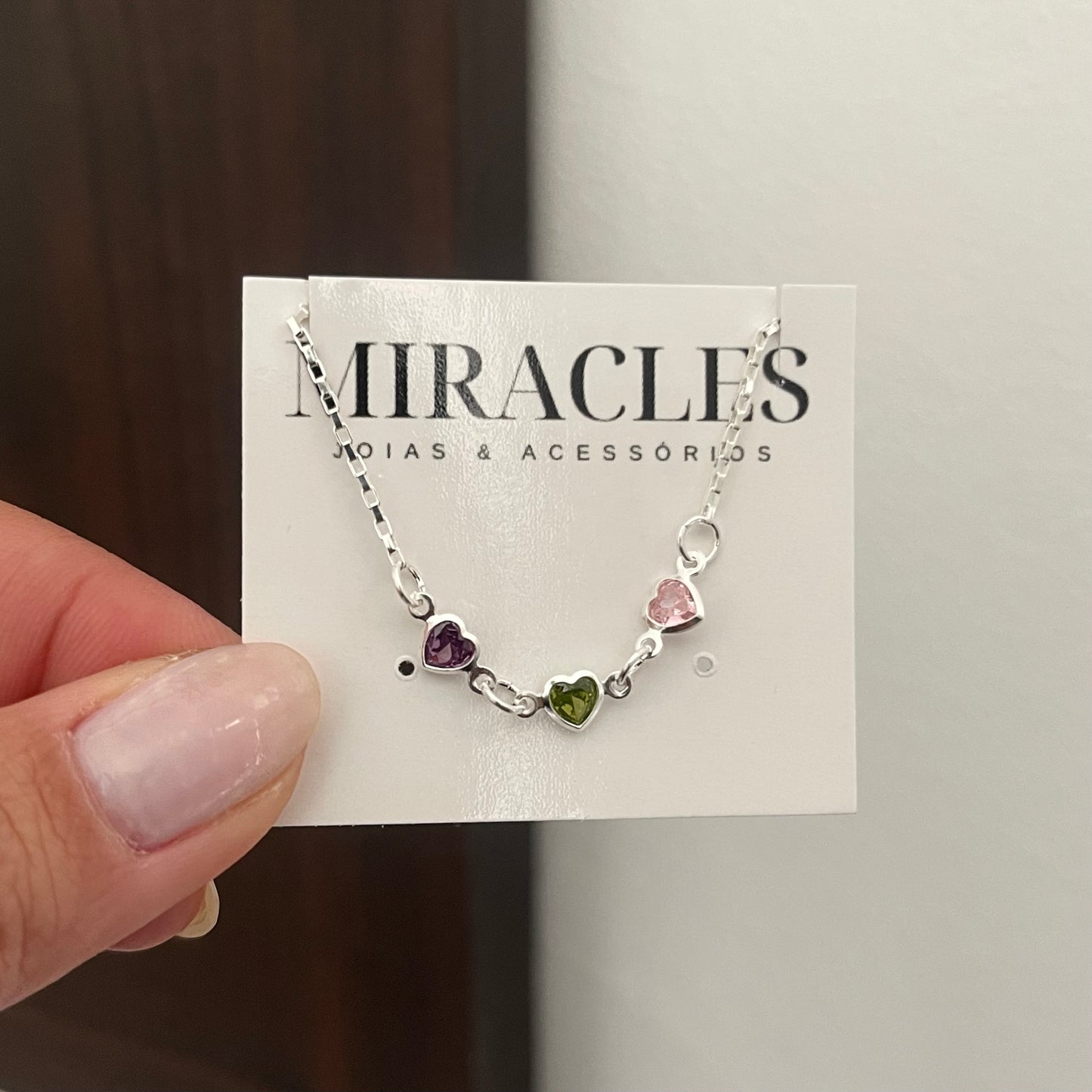 Pulseira Infantil Corações Coloridos em Prata