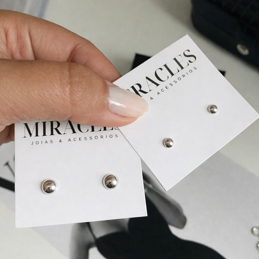 Brinco Bolinha achatada