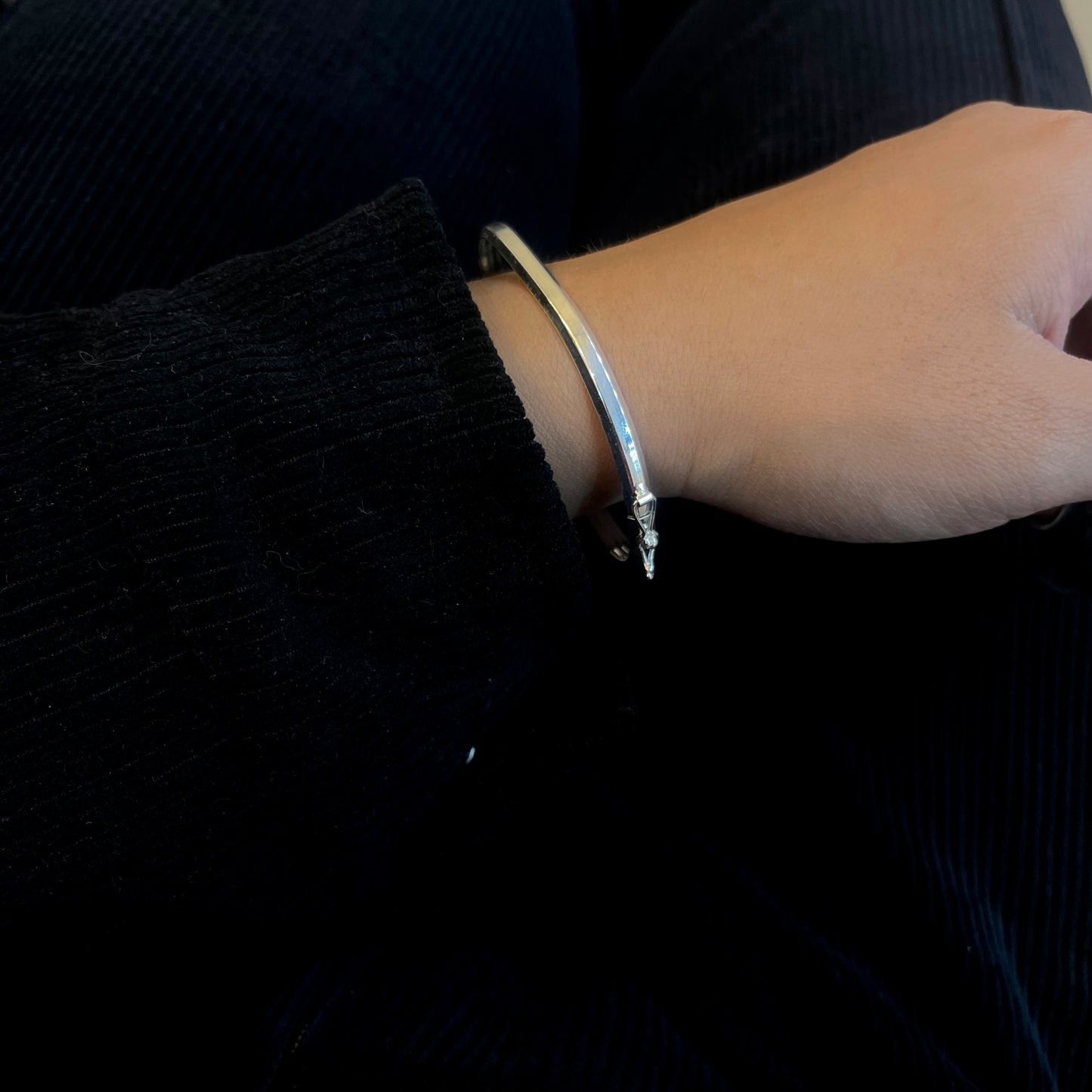 Bracelete médio (fio quadrado)