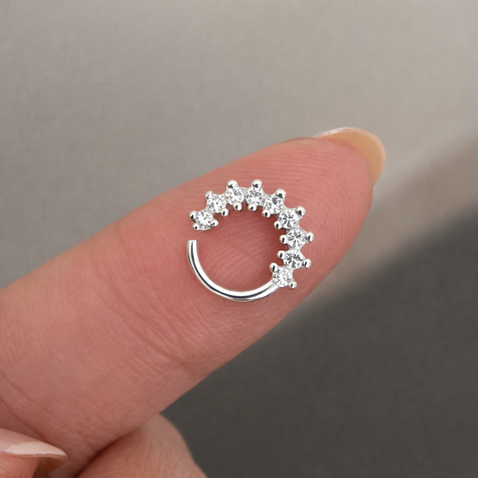Piercing Daith Zircônia Cravejada (Prata 925)