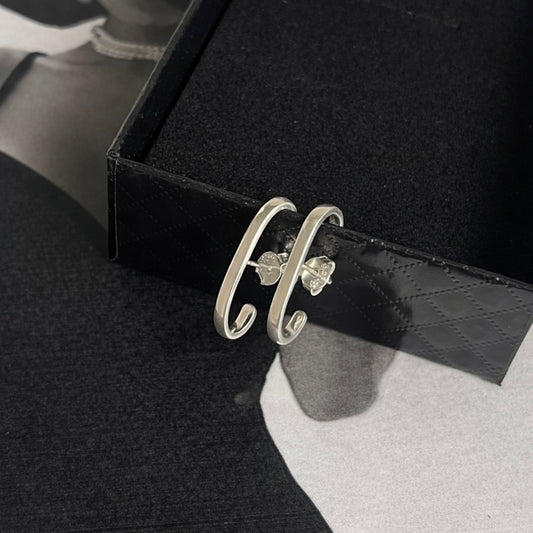 Brinco Curvo Minimal