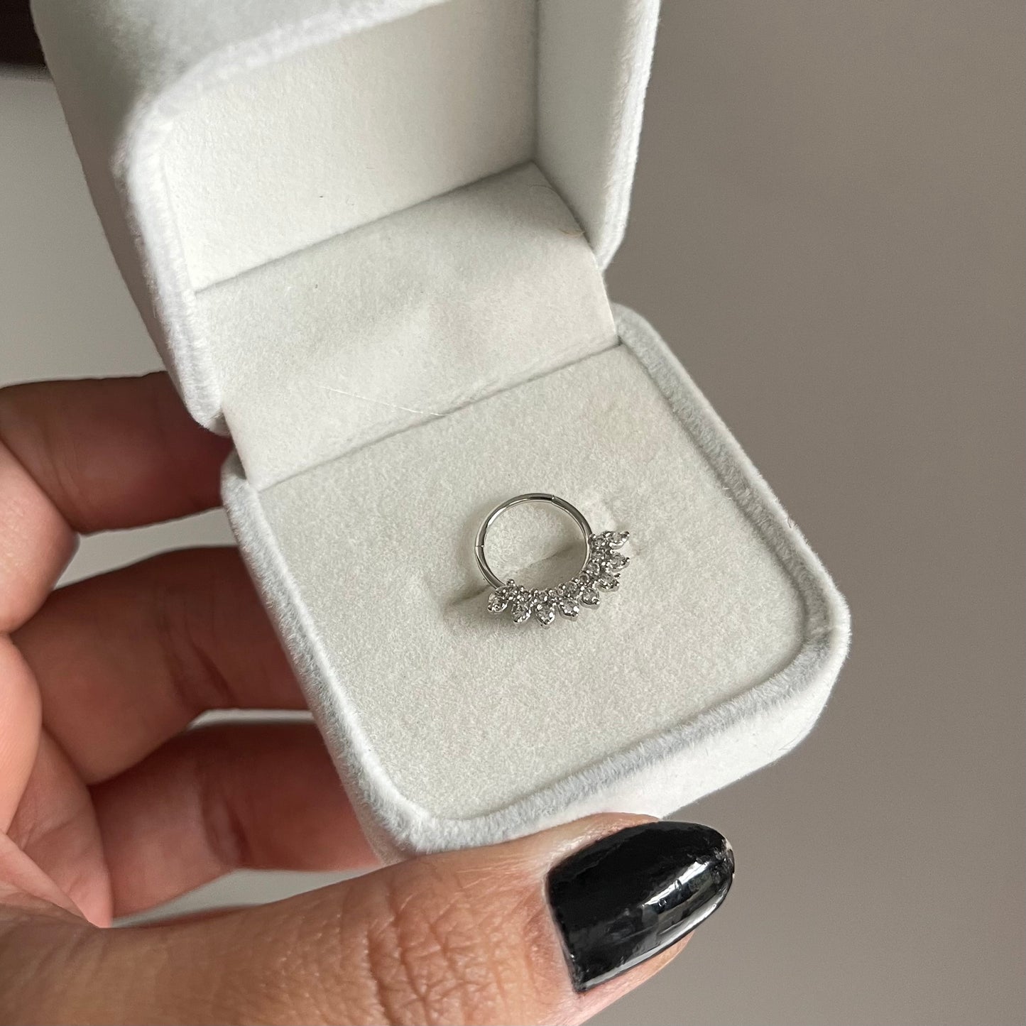 Piercing de Septo com Zircônia                            (Aço Inoxidável)